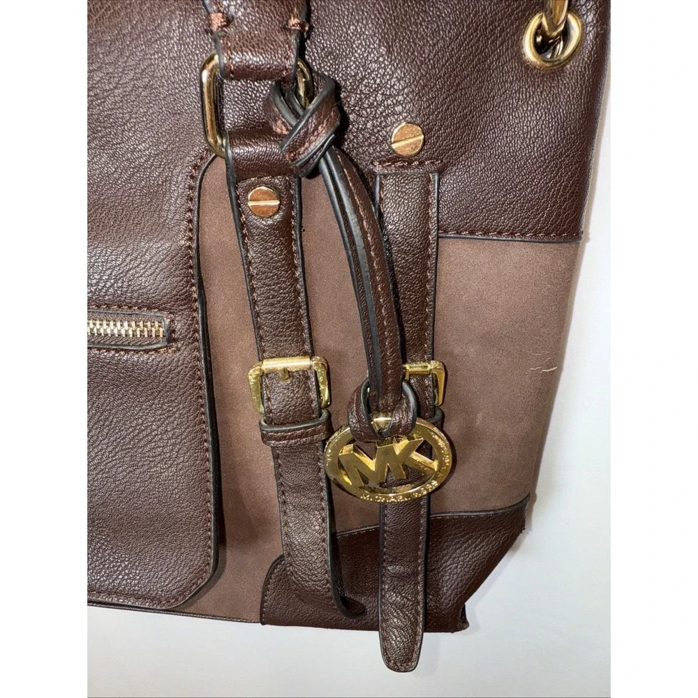 MICHAEL KORS DK CHOCOLATE SLIM SATCHEL PURSE excellent‎ condition